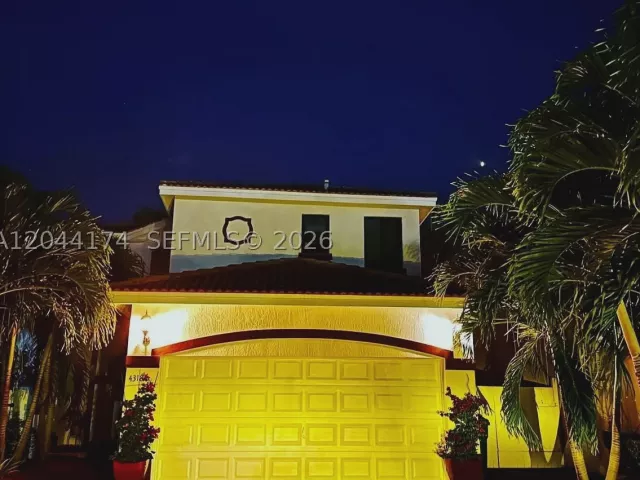 Продажа дома по адресу 4318 NW 113th Pl - фото 8866864