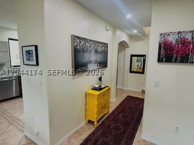 Продажа дома по адресу 4318 NW 113th Pl - фото 8866866