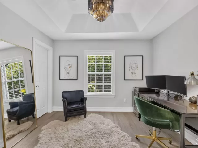 Продажа дома по адресу 2021 SW 14th Terrace - фото 9358206