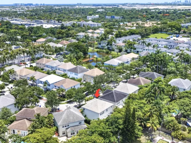 Продажа дома по адресу 2021 SW 14th Terrace - фото 9358225