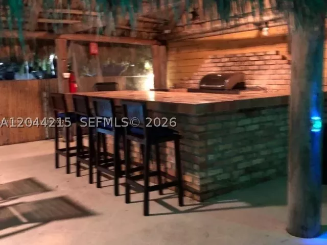 Продажа дома по адресу 13140 Coronado Dr - фото 8867936