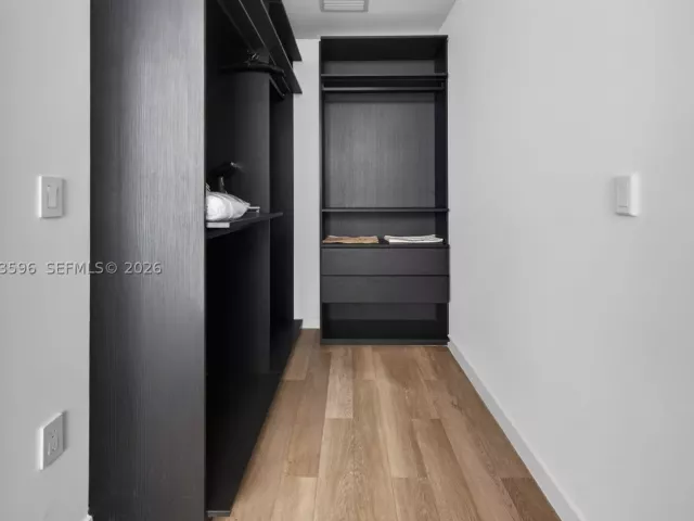Продажа квартиры #4702 - фото 8910234