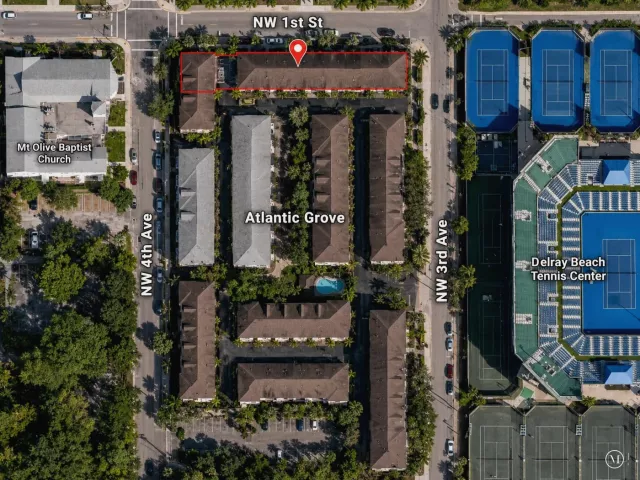 Продажа дома по адресу 326 NW 1st Street - фото 8889465