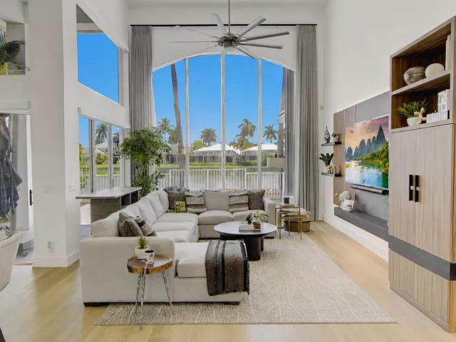 Продажа дома по адресу 5463 NW 41st Terrace - фото 8917365