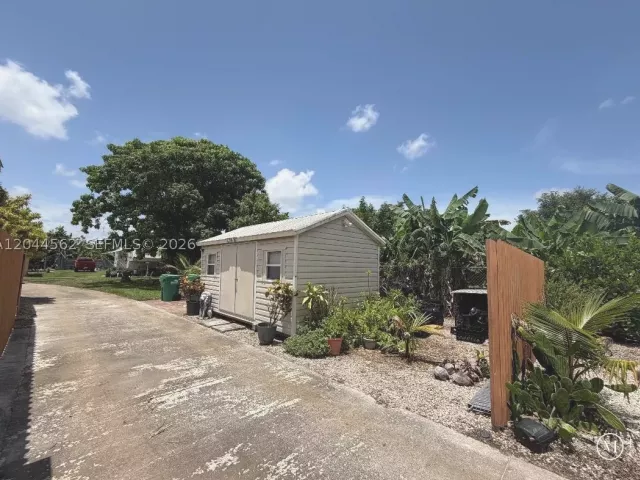 Продажа дома по адресу 20791 SW 240th St - фото 8868558