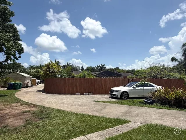 Продажа дома по адресу 20791 SW 240th St - фото 8868563