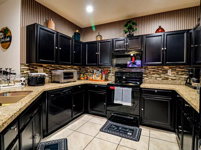 Продажа дома по адресу 24623 SW 115th Ct - фото 8867991