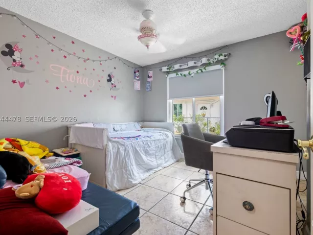 Продажа дома по адресу 8014 SW 133rd Ct - фото 8888523