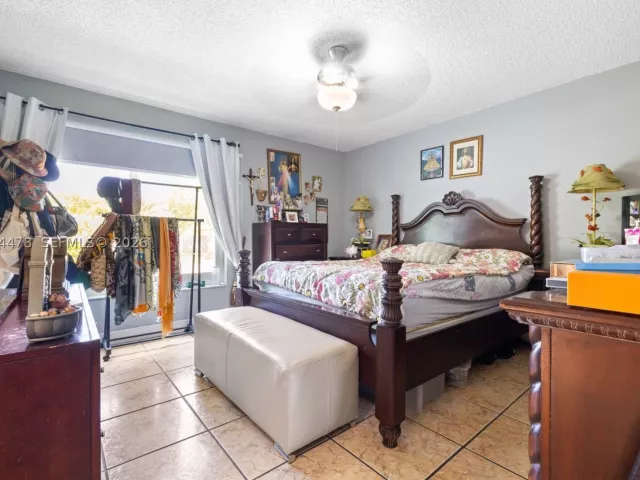 Продажа дома по адресу 8014 SW 133rd Ct - фото 8888526