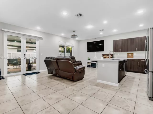 Продажа дома по адресу 13361 SW 274th Ter - фото 8868037