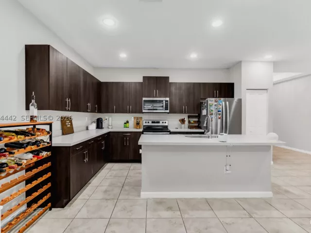 Продажа дома по адресу 13361 SW 274th Ter - фото 8868041