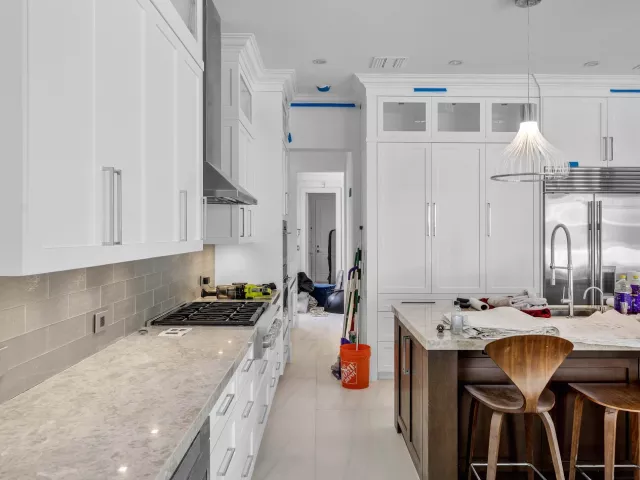 Продажа дома по адресу 419 E Coconut Palm Road - фото 9311169