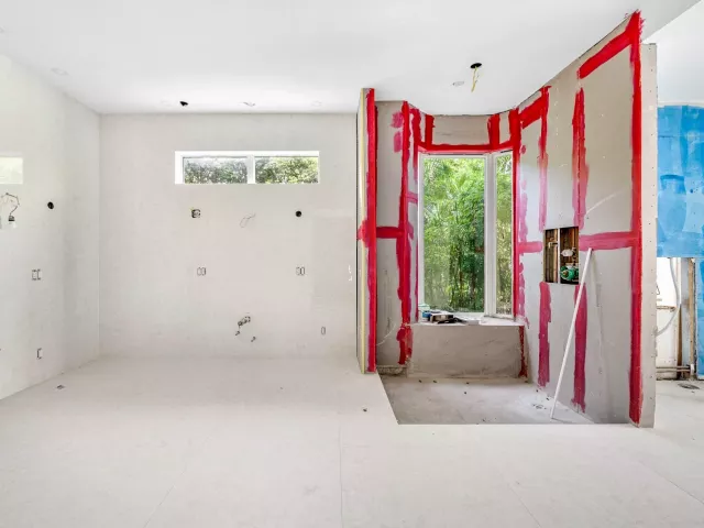 Продажа дома по адресу 419 E Coconut Palm Road - фото 9311198