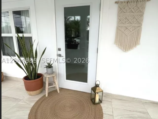 Продажа дома по адресу 81 NW 44th St - фото 8921741