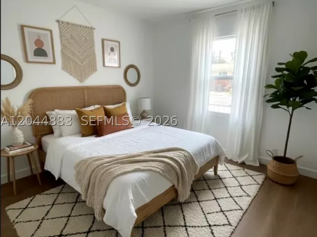 Продажа дома по адресу 81 NW 44th St - фото 8921744