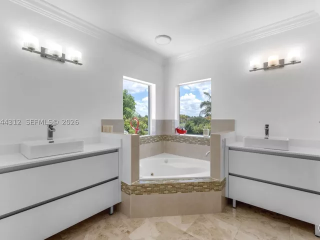 Продажа дома по адресу 15262 SW 11th St - фото 8868828