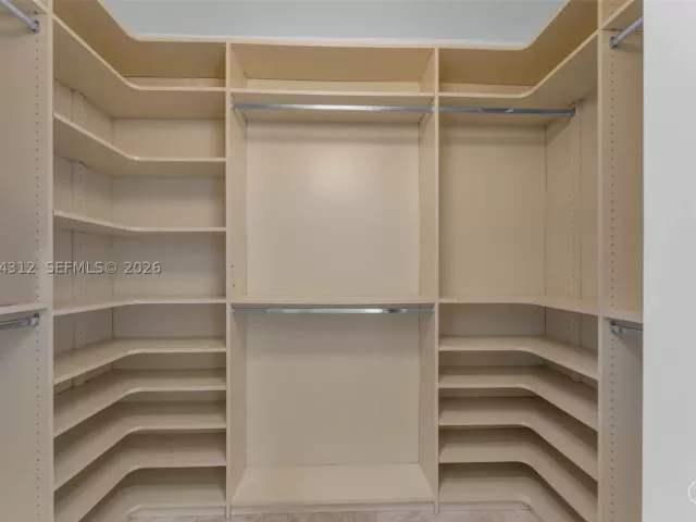 Продажа дома по адресу 15262 SW 11th St - фото 8868832