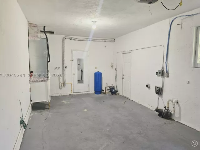 Продажа дома по адресу 10521 SW 125th St - фото 9265563