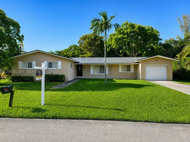 Продажа дома по адресу 10521 SW 125th St - фото 9265551