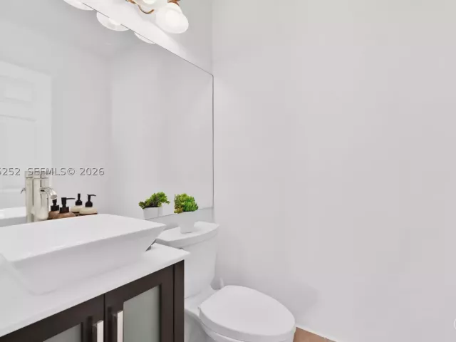 Продажа дома по адресу 18910 NW 10th Ter - фото 8868725