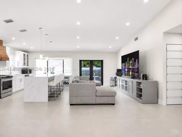 Продажа дома по адресу 14712 SW 176th Ter - фото 8876351