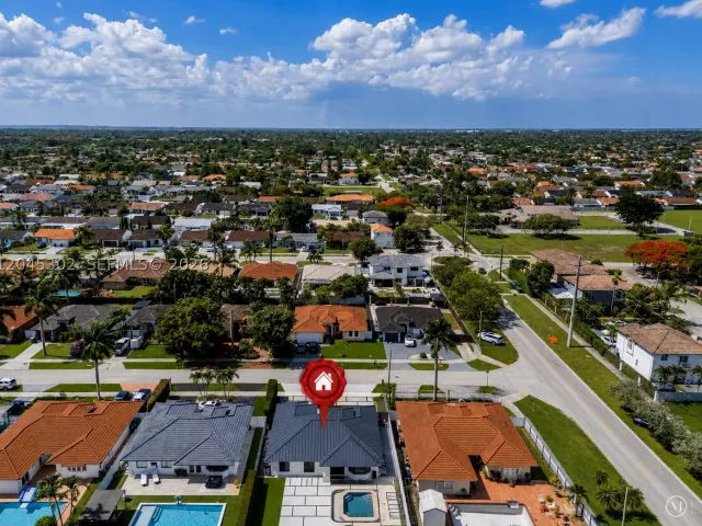 Продажа дома по адресу 14712 SW 176th Ter - фото 8876345