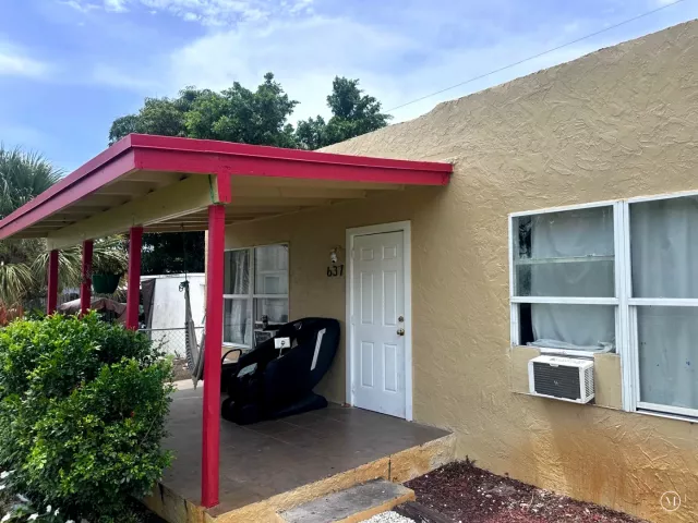Продажа дома по адресу 637 46th Street - фото 8869988