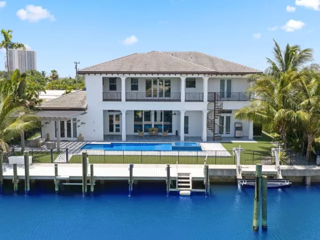 Продажа дома по адресу 1200 Bimini Lane - фото 9298283