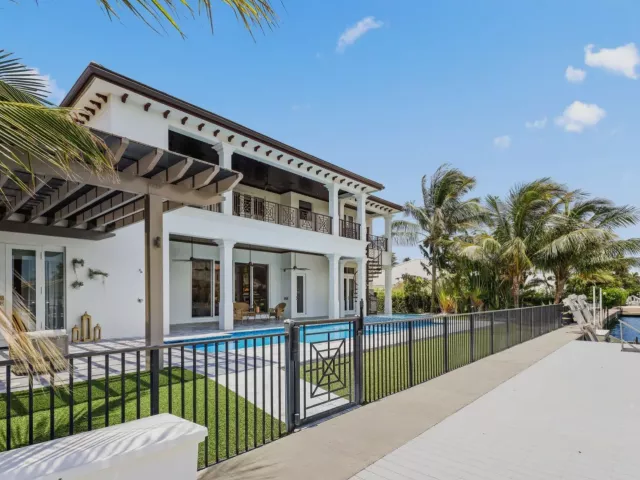 Продажа дома по адресу 1200 Bimini Lane - фото 9298301