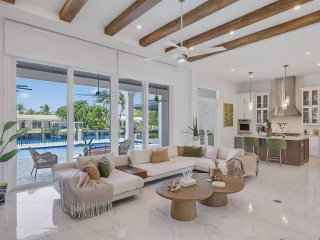 Продажа дома по адресу 1200 Bimini Lane - фото 9298312
