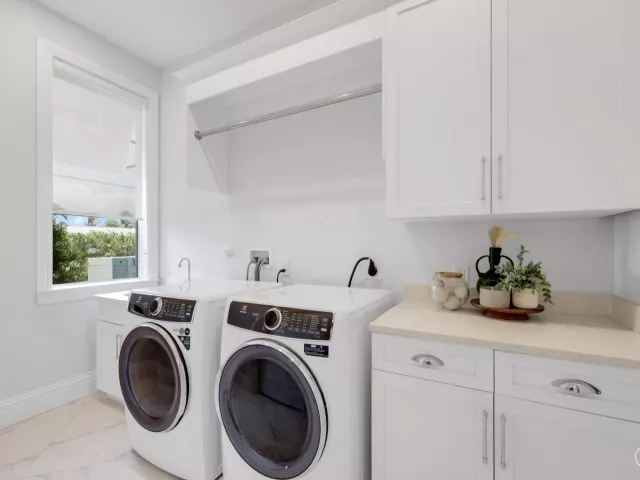 Продажа дома по адресу 1200 Bimini Lane - фото 9298320