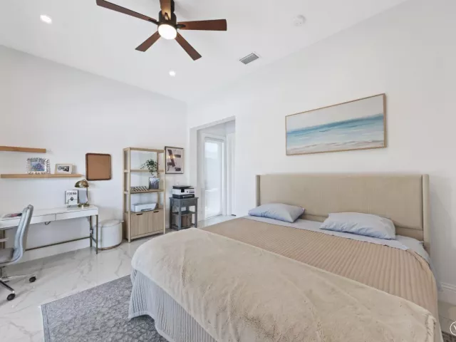 Продажа дома по адресу 1200 Bimini Lane - фото 9298337