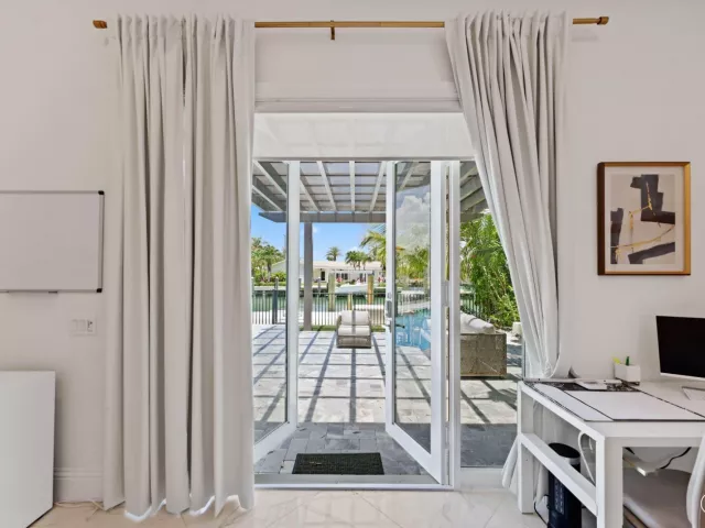Продажа дома по адресу 1200 Bimini Lane - фото 9298341