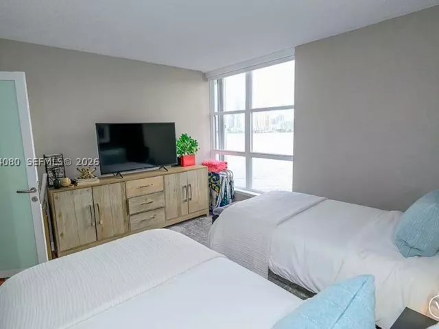 Квартира в аренду номер718 - фото 8870223