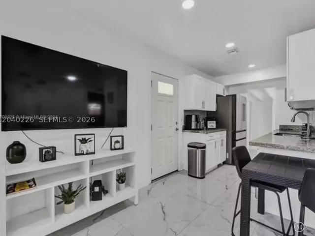 Продажа дома по адресу 2730 NE 16th ave - фото 8899420
