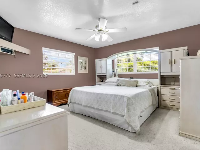 Продажа дома по адресу 12805 SW 193rd Ter - фото 8870131