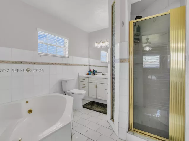 Продажа дома по адресу 12805 SW 193rd Ter - фото 8870132