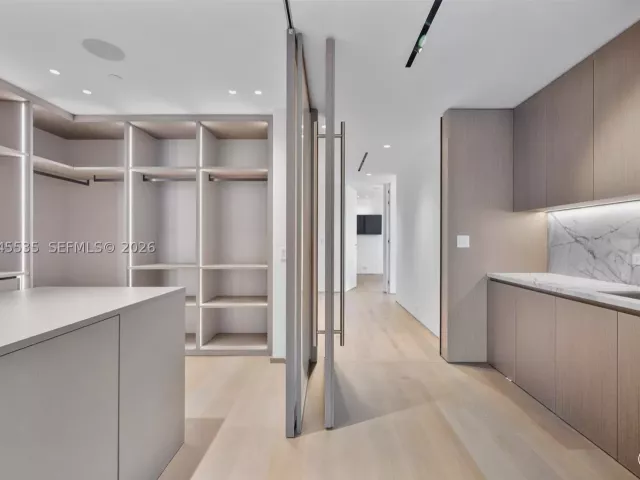 Продажа квартиры #3906 - фото 9360331