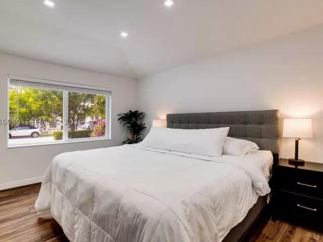 Продажа дома по адресу 2215 Tequesta Ln - фото 8870149