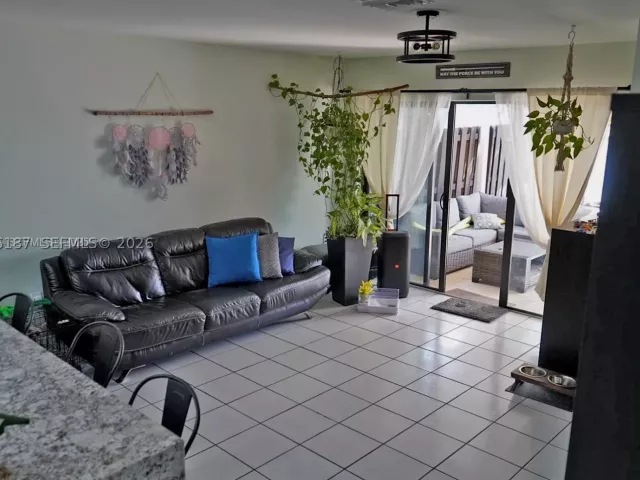 Продажа дома по адресу 3461 SW 154th Ct - фото 8871421