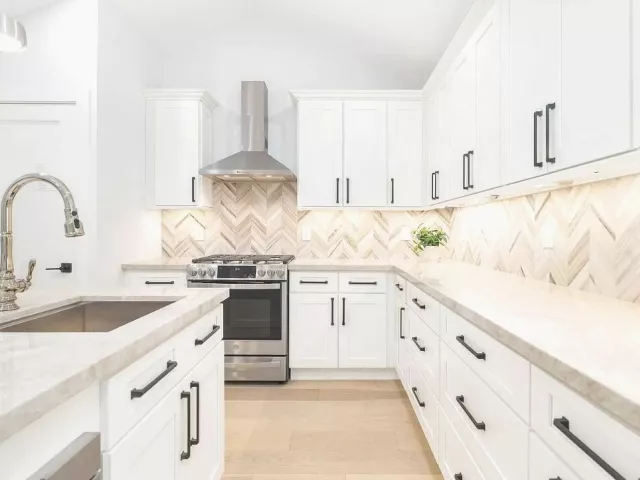 Продажа дома по адресу 803 Kanuga Drive - фото 9042422