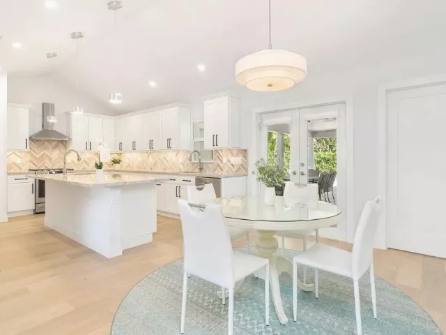 Продажа дома по адресу 803 Kanuga Drive - фото 9042426