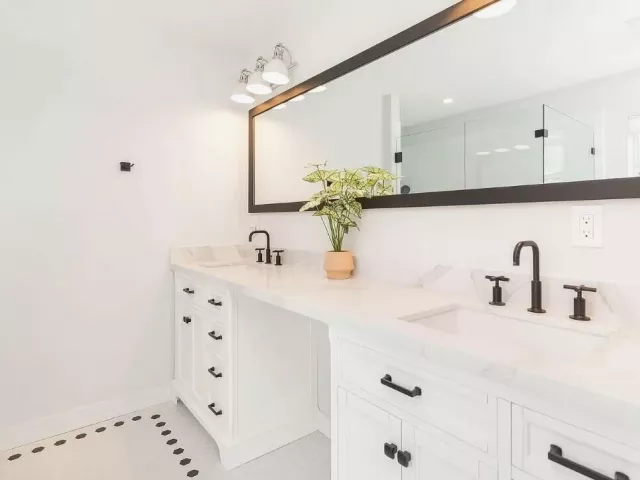 Продажа дома по адресу 803 Kanuga Drive - фото 9042438