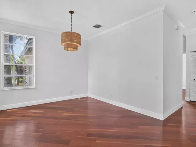 Продажа дома по адресу 18044 Jazz Lane - фото 9362246