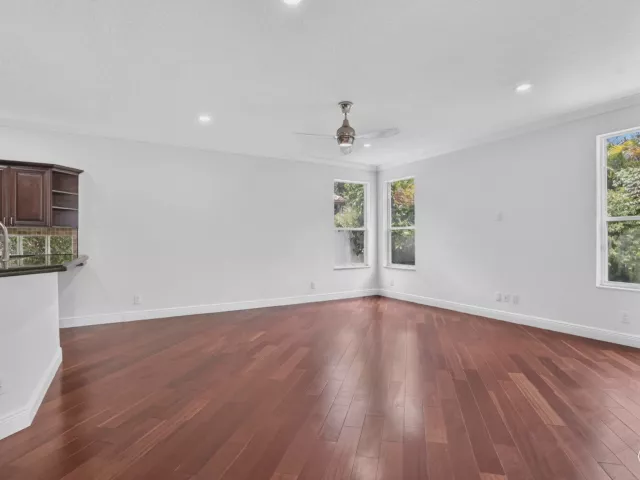 Продажа дома по адресу 18044 Jazz Lane - фото 9362251
