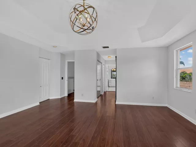Продажа дома по адресу 18044 Jazz Lane - фото 9362269