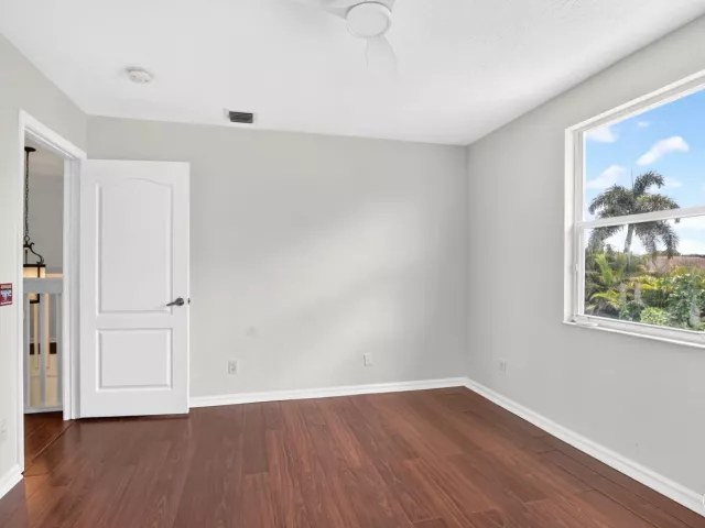 Продажа дома по адресу 18044 Jazz Lane - фото 9362279