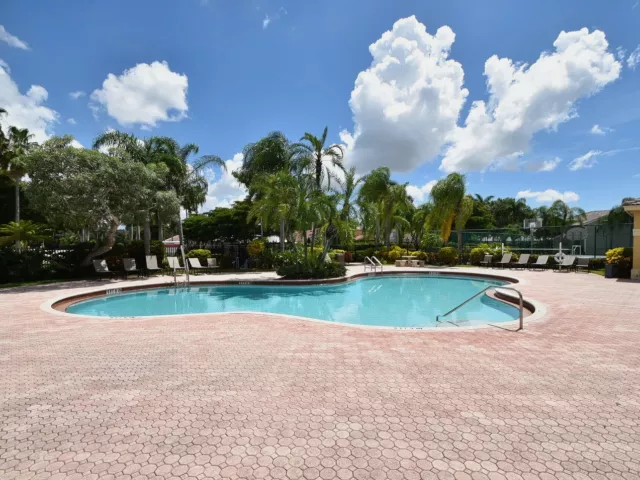 Продажа дома по адресу 18044 Jazz Lane - фото 9362309