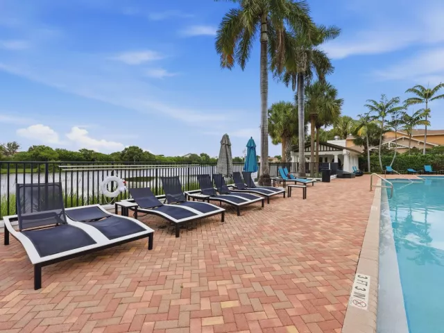 Продажа дома по адресу 750 Millbrae Court 1 - фото 9054978