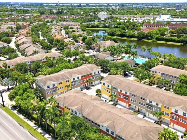 Продажа дома по адресу 750 Millbrae Court 1 - фото 9054989